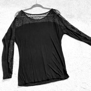 Long sleeve black lace inlay shoulder slit top